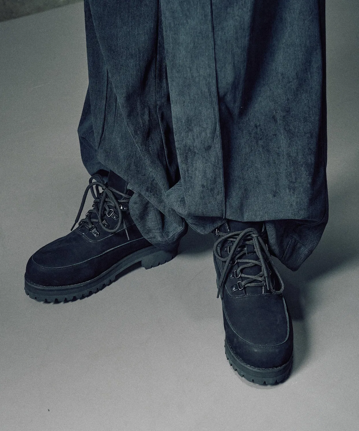 Ботинки Vibram sole cii с кожаным верхом на шнуровке, чёрные — фото 4