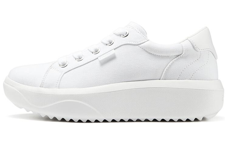 

Кеды женские низкие белые Skechers