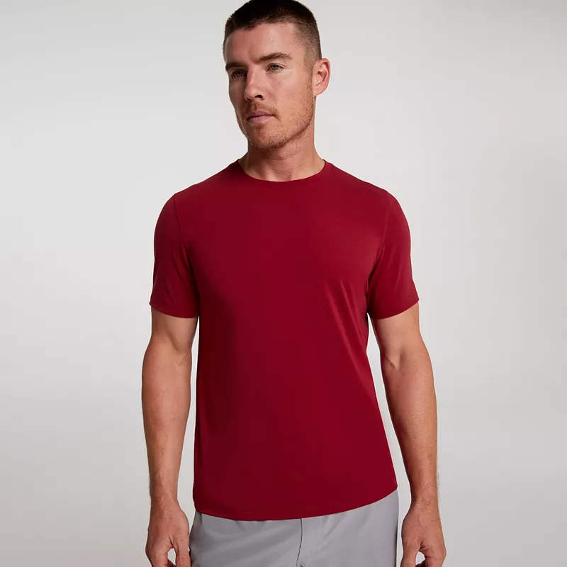 

Мужская футболка VRST Icon с короткими рукавами, цвет Bold Burgundy
