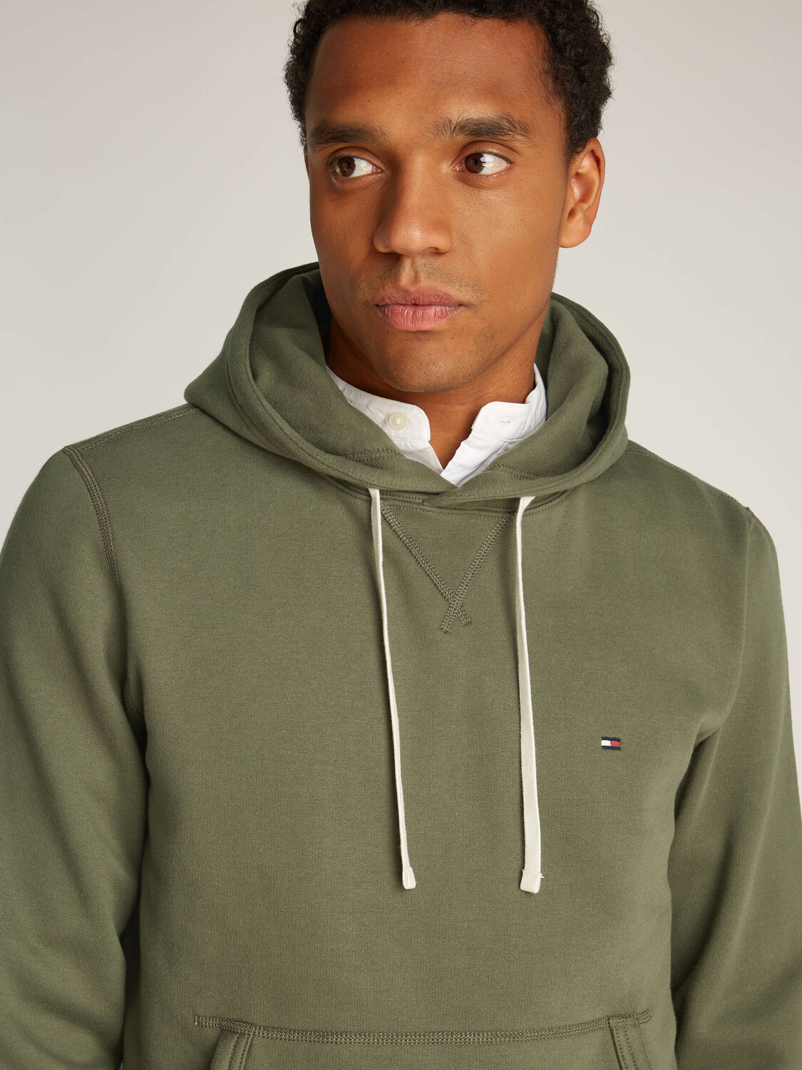 Толстовка Tommy Hilfiger ESSENTIAL Regular Fit, оливково-зеленый — фото 3