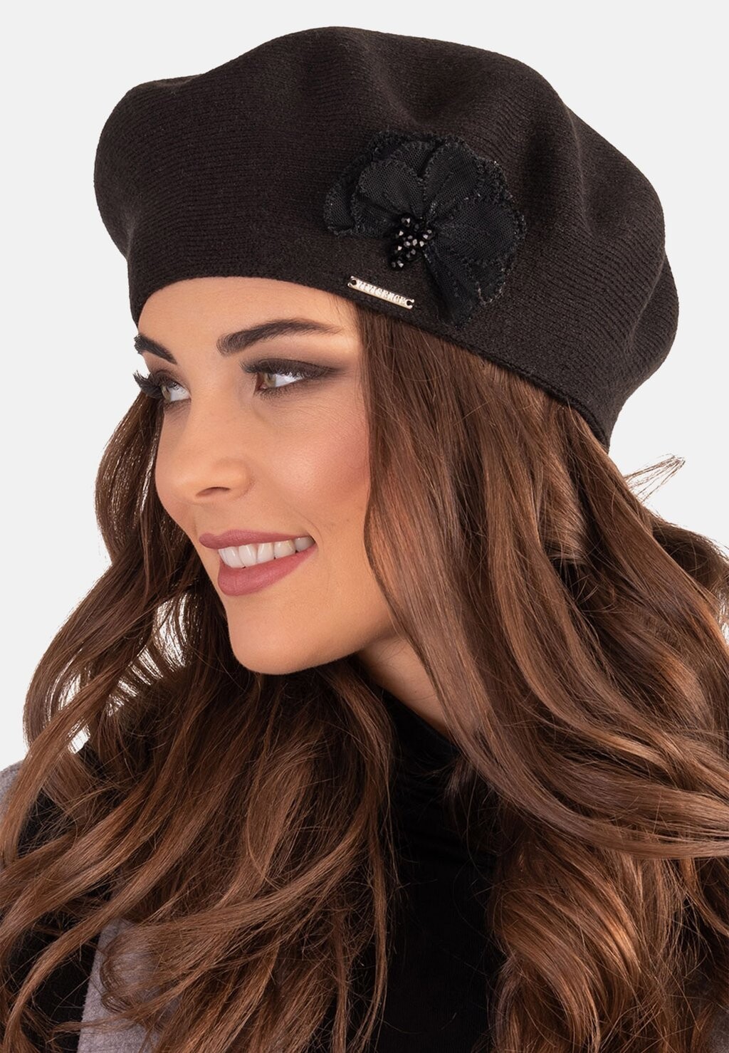 

Шапка Vivisence, черный