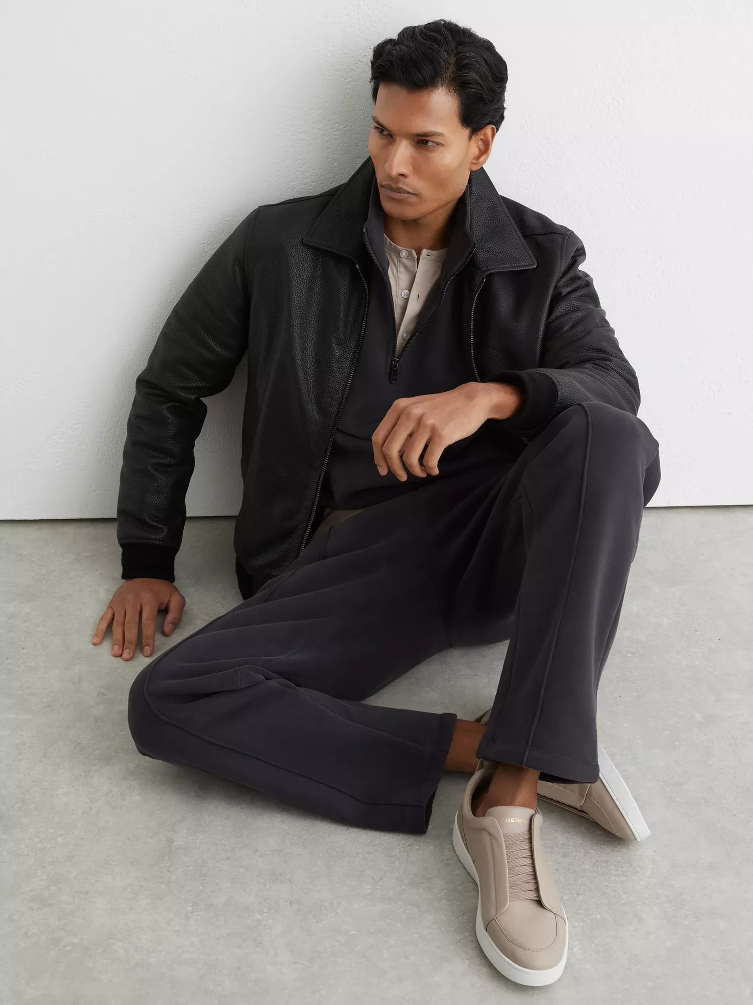 Кожаные кроссовки Henry на резинке, светло-бежево-коричневые Reiss — фото 3