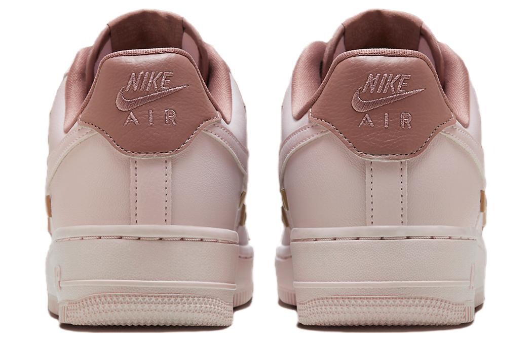 Женские кроссовки для скейтбординга Nike Air Force 1, Белый/Красный — фото 4
