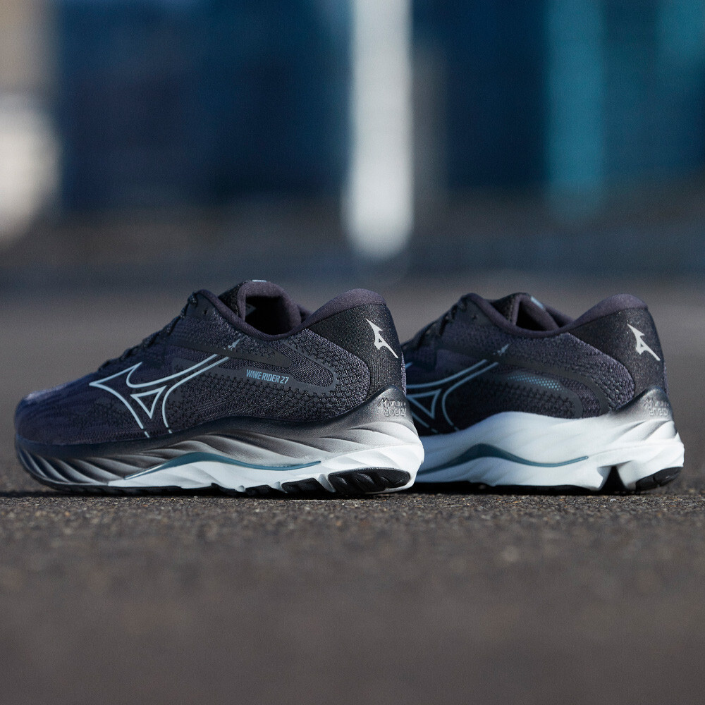 

Кроссовки для бега Mizuno Wave Rider 27, черный