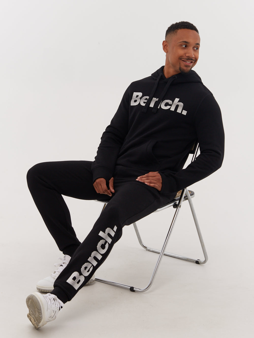 

Спортивный костюм с капюшоном Havili Jogger Bench., черный
