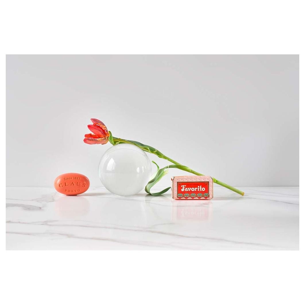 Мыло для тела favorito red poppy soap Claus Porto, вес 150 гр. — фото 2