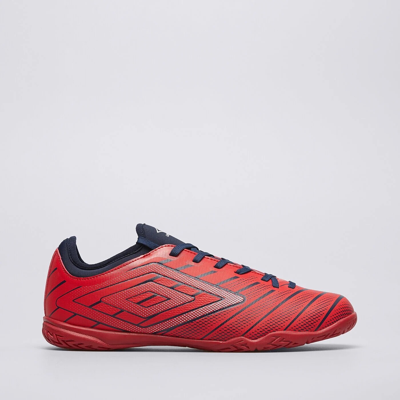 

Кеды футбольные Umbro Velocita Club, красный