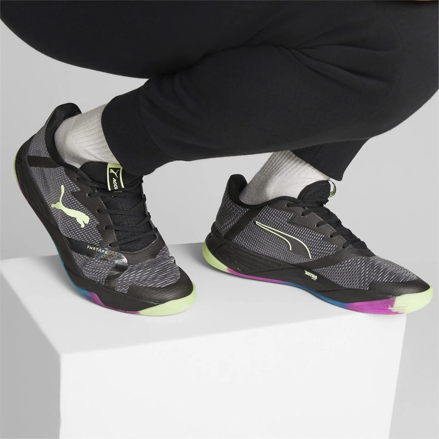 Кроссовки для дома Puma Accelerate Turbo Nitro II унисекс, Puma Black Fizzy Light Ocean Dive Festival Fuchsia — фото 2