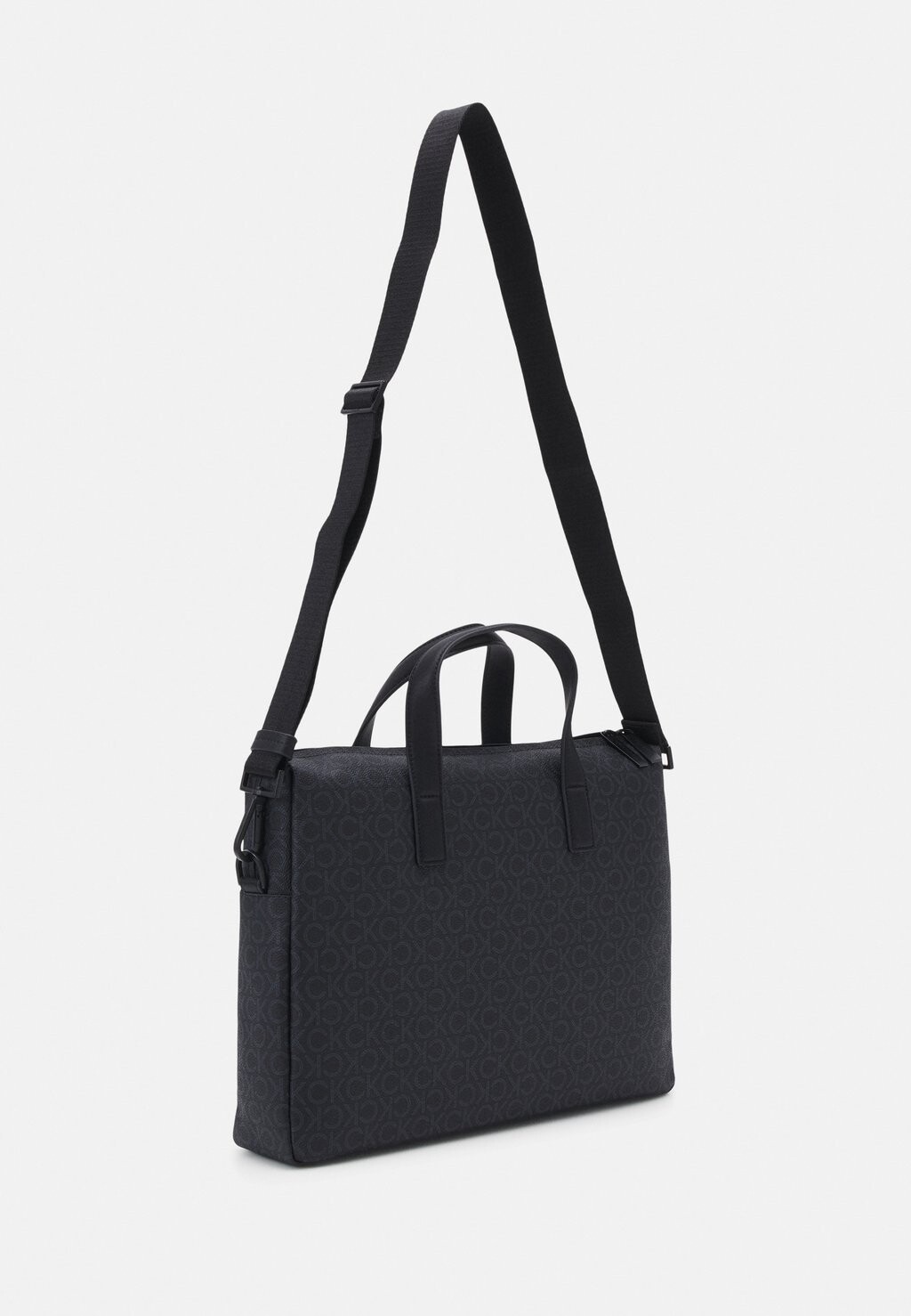 

Сумка для ноутбука MUST LAPTOP BAG UNISEX Calvin Klein, черный