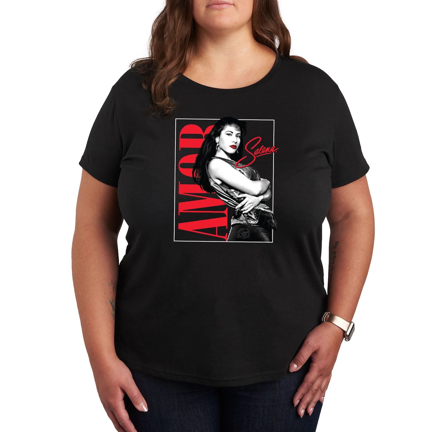 

Футболка с рисунком Missy Plus Size Selena Quintanilla Amor Licensed Character, черный