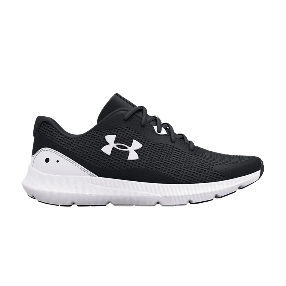 

Кроссовки Surge 3 Under Armour, черный