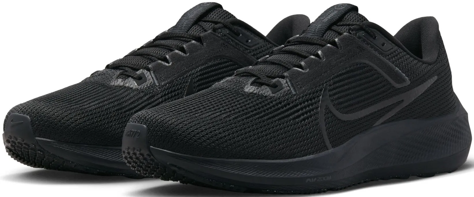 

Кроссовки Nike "PEGASUS 40", черный
