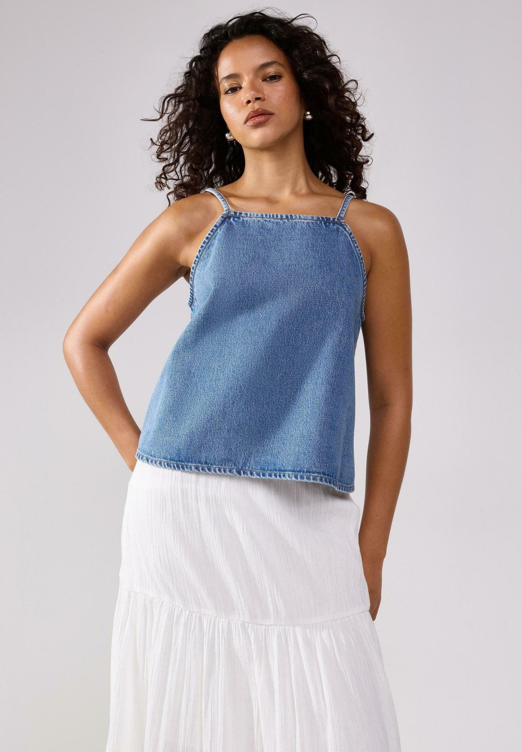 

Топ CAMISOLE Lindex, цвет Blue Denim