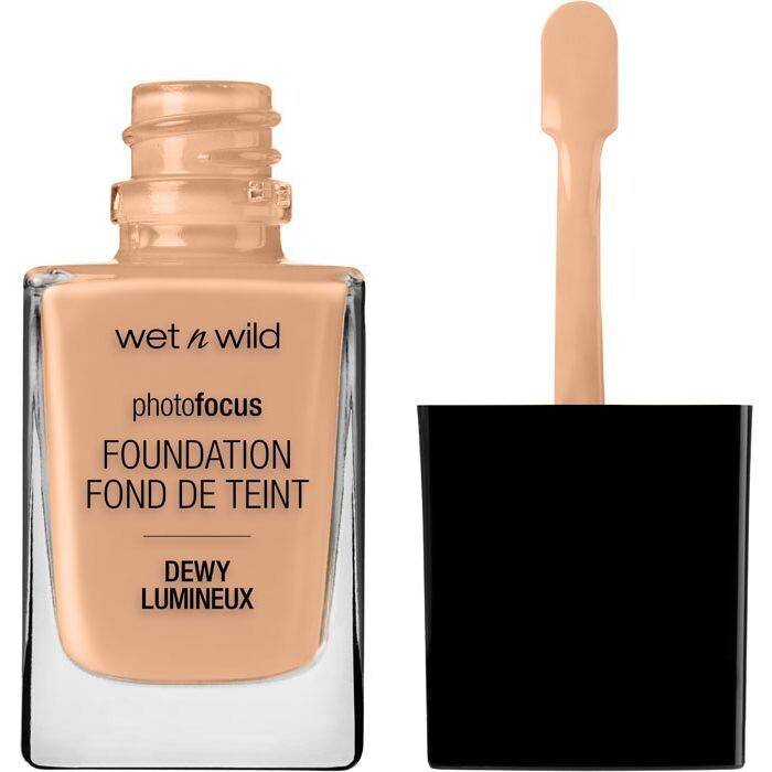 

Стойкий тональный крем для лица классический бежевый Wet N Wild Photo Focus Dewy Foundation, 28 мл