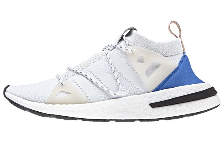 

Женские беговые кроссовки Adidas Originals Ultraboost 22