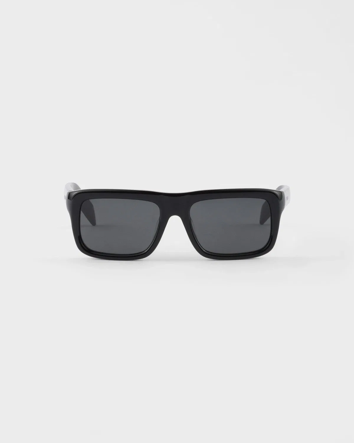 Солнцезащитные очки коллекции Prada Eyewear, серый