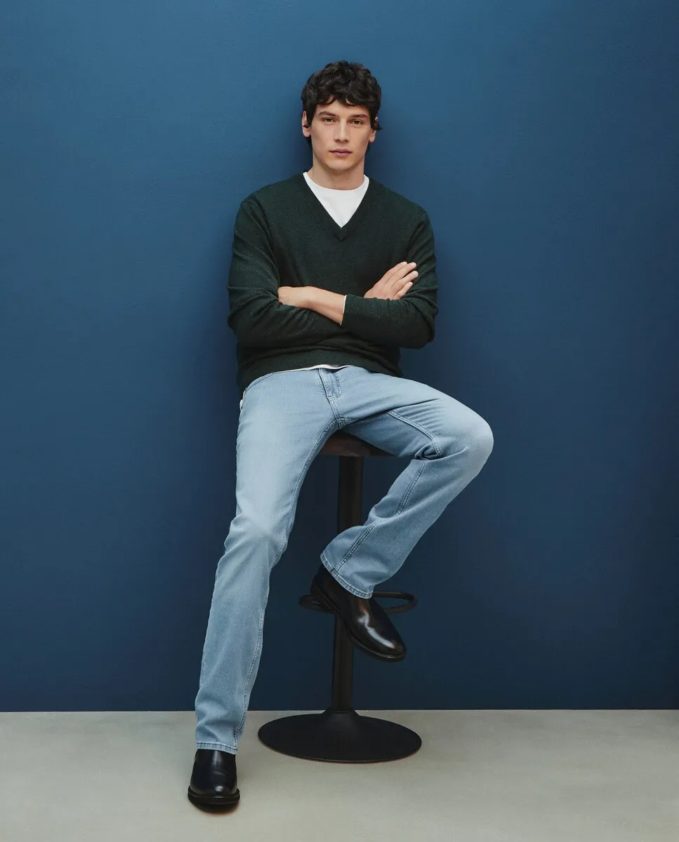 

Однотонный мужской свитер с V-образным вырезом из 100% овечьей шерсти Dustin, цвет Kaki