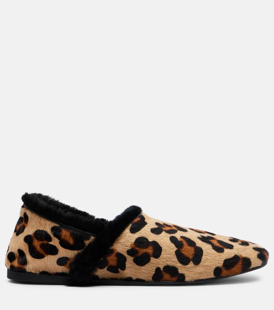 Теплые слипоны из телячьей шерсти с овчиной Yves Salomon, Noir/Print Leopard — фото 4