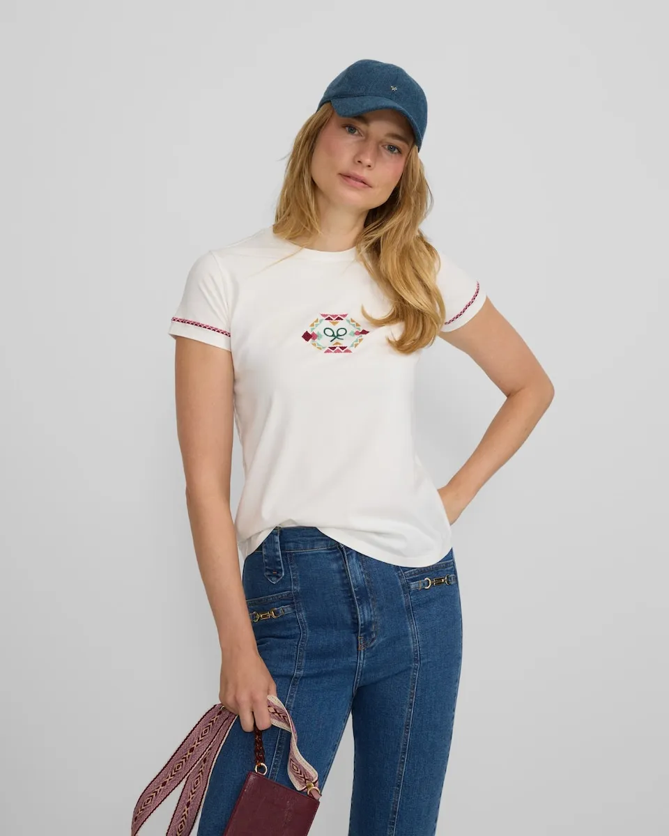 

Женская футболка с этнической вышивкой Silbon, белый