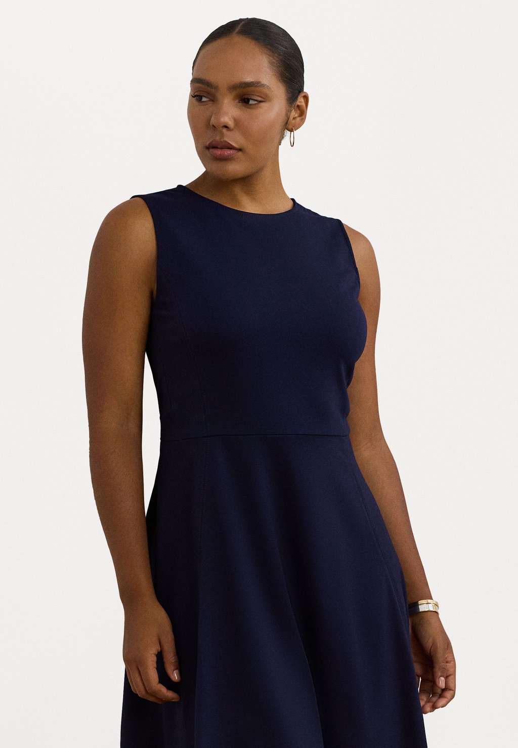 

Повседневное платье PONTE SLEEVELESS DRESS Lauren Ralph Lauren Woman, темно-синий