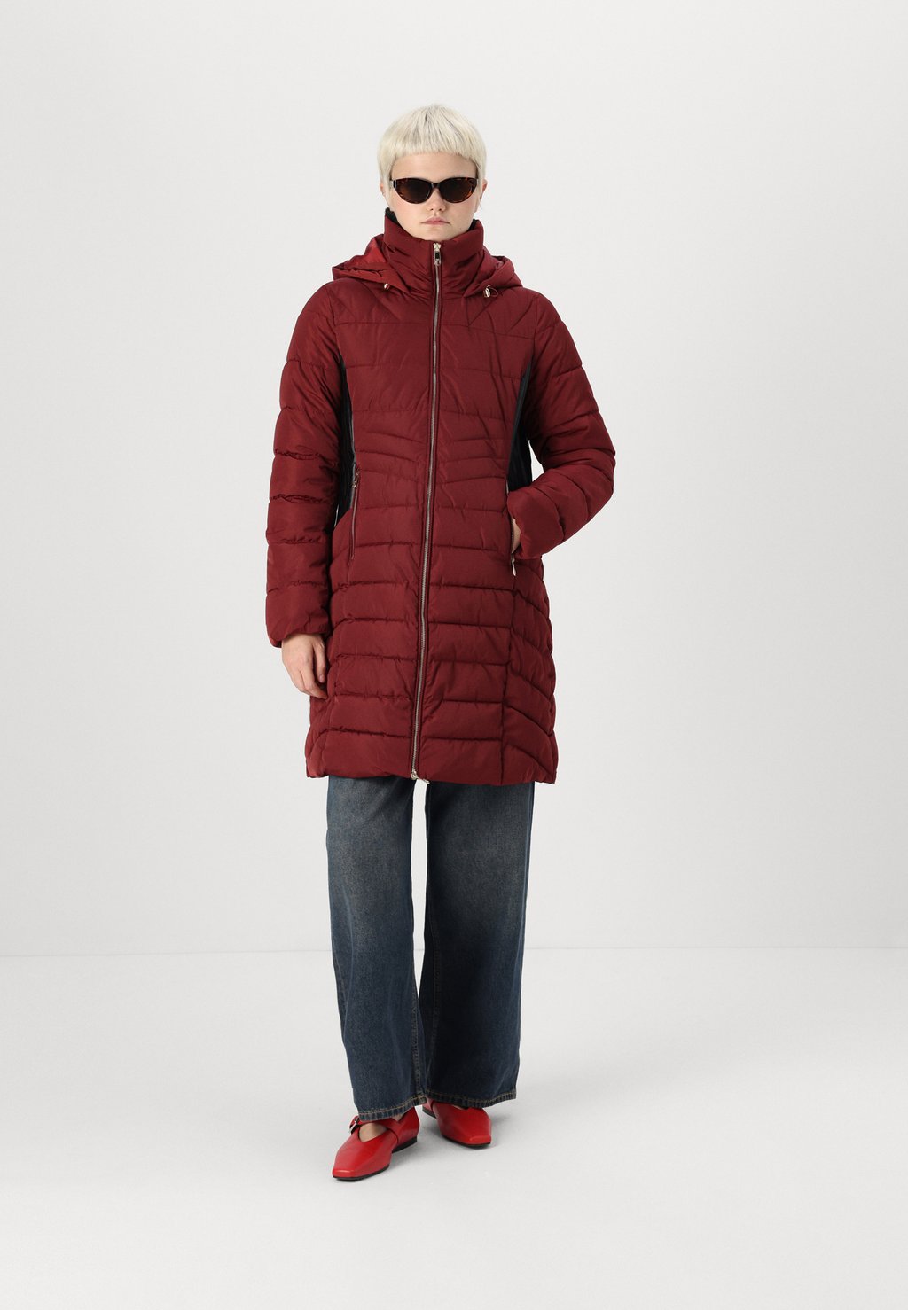 

Зимнее пальто ONLHELEN PUFFER COAT ONLY, темно-красный