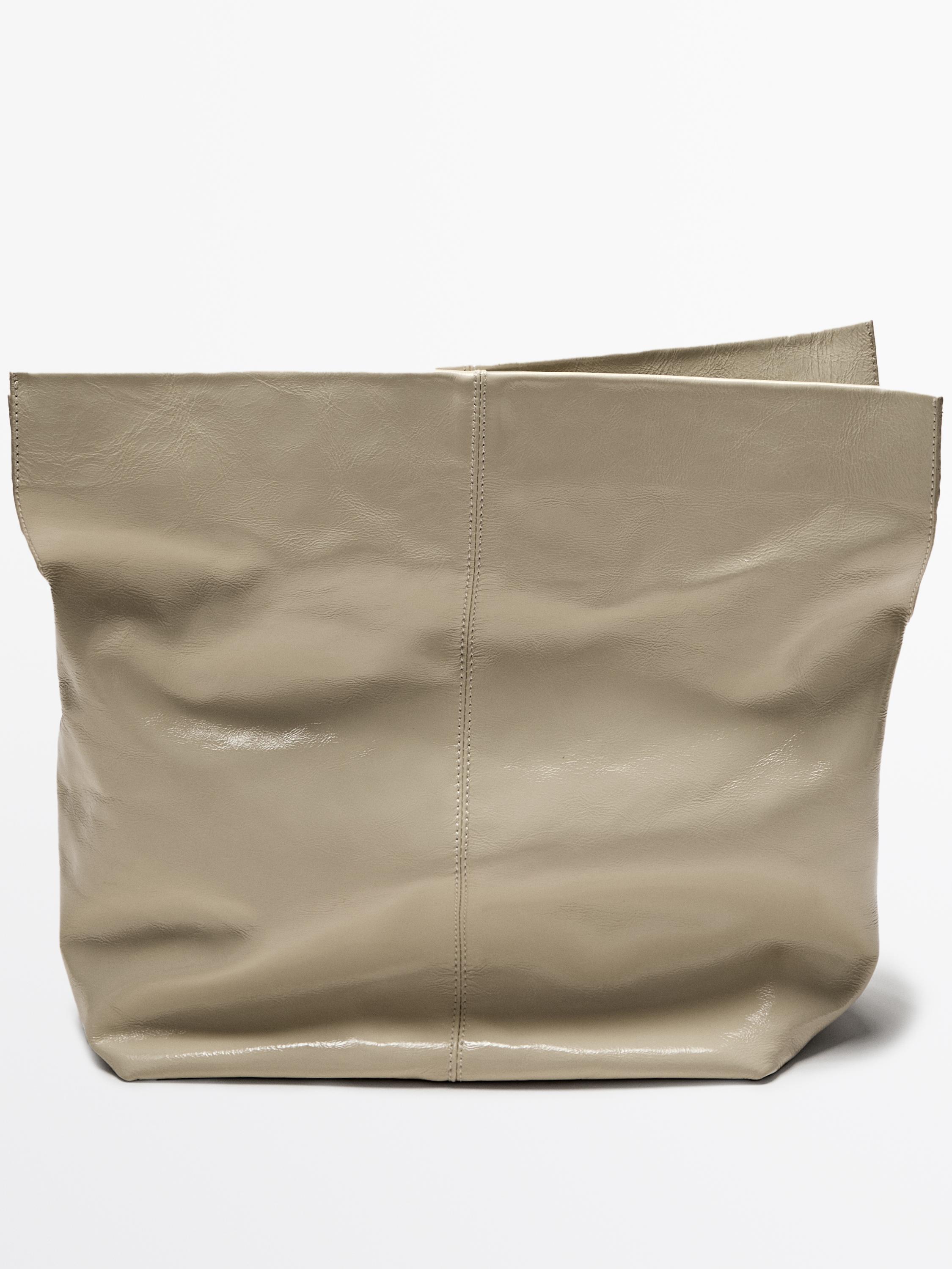 

Сумка-Клапан из потрескавшейся кожи наппа Massimo Dutti, кремовый