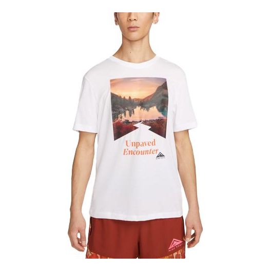 

Футболка Nike Hike Trail DRI-FIT T-Shirt 'White', белый