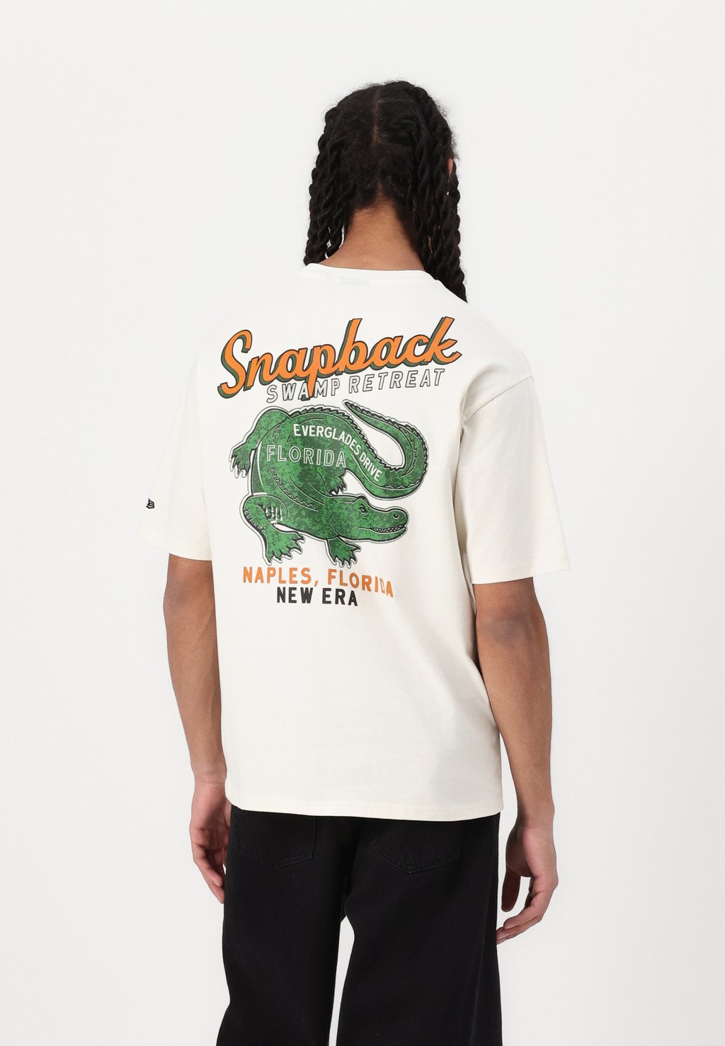 

Футболка с принтом ANIMAL GRAPHIC TEE New Era, кремовый