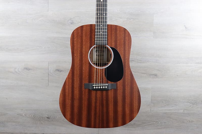 

Акустическая гитара Martin D10E-01 Sapele