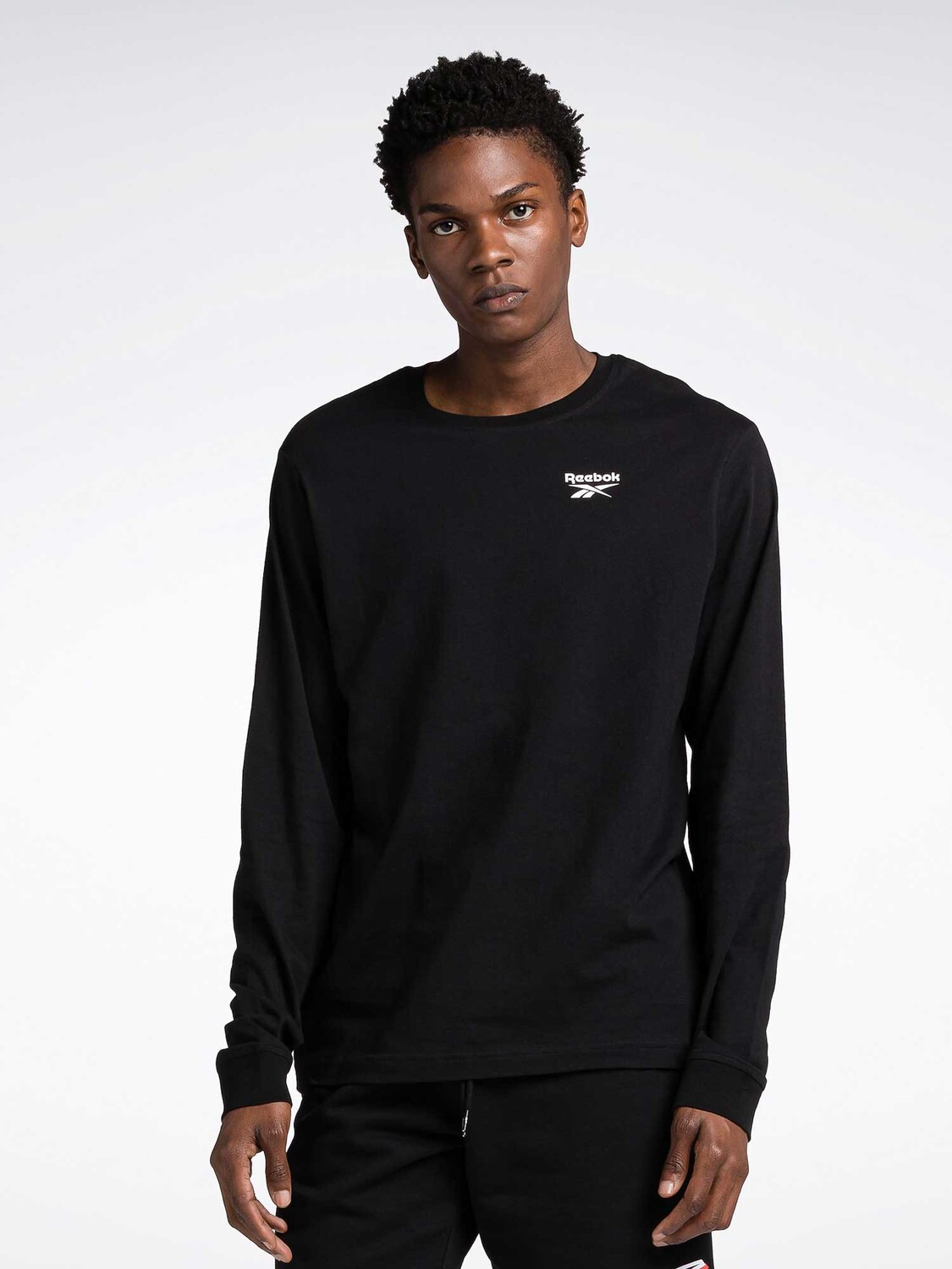 

Блуза Reebok RI Left Chest LS Tee, черный