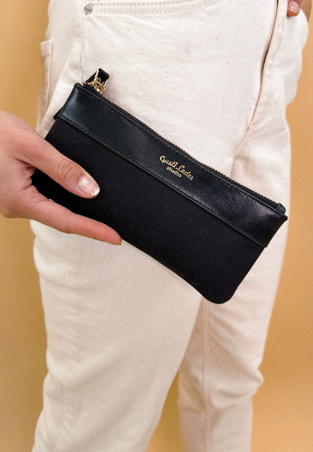 

Косметичка EVERLY Gusti Leder, черный