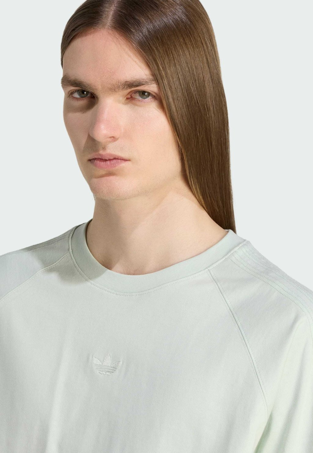 Базовая футболка Adidas Originals, зеленый — фото 4