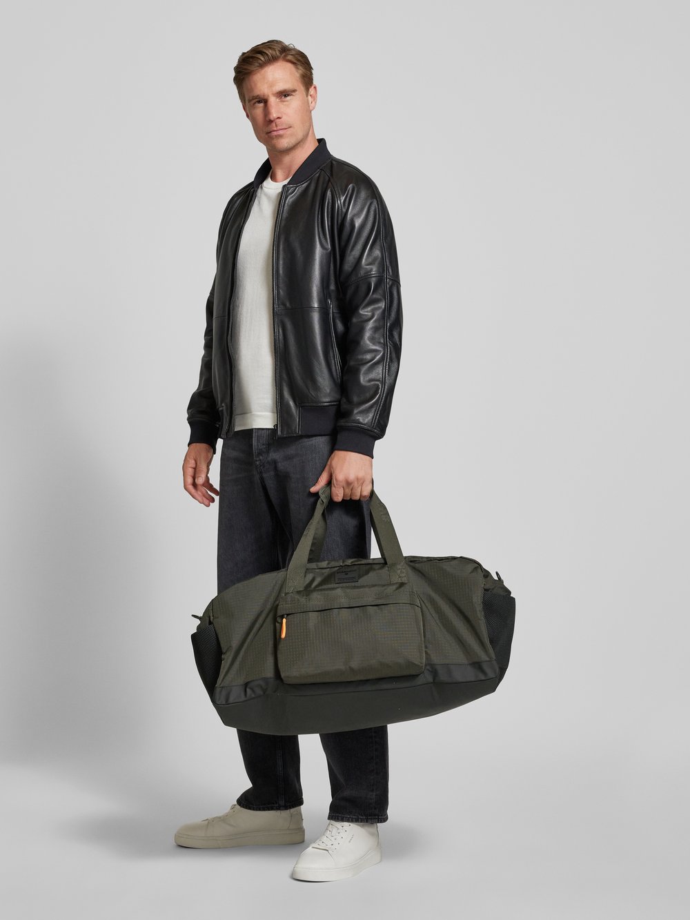 

Сумка Weekender с этикеткой, модель «Northwood» Strellson, хаки