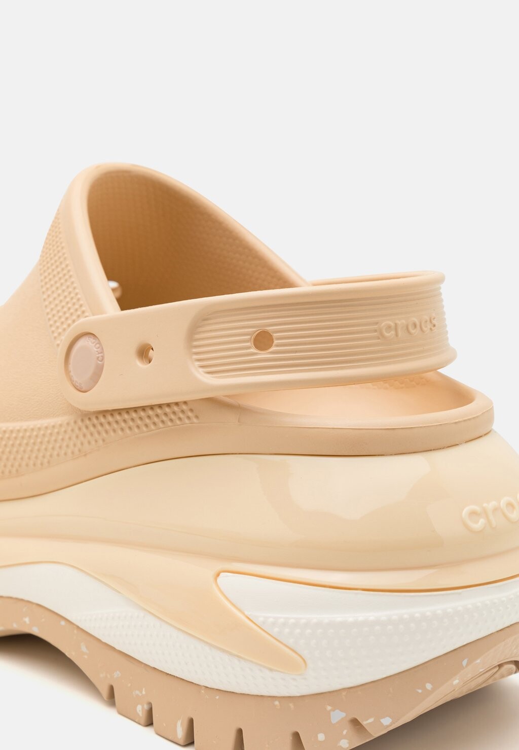 

Пляжные тапочки Mega Crush Unisex Crocs, шитаке