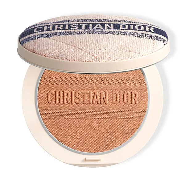 

Бронзер с хорошим эффектом для лица Forever Natural Bronze Edición Limitada Dior, цвет warm bronze