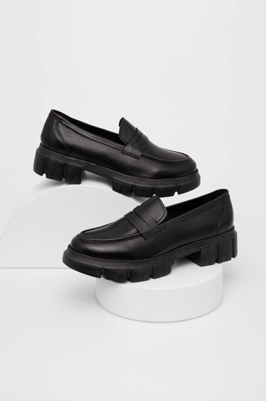 

Кожаные лоферы Answear Lab, черный