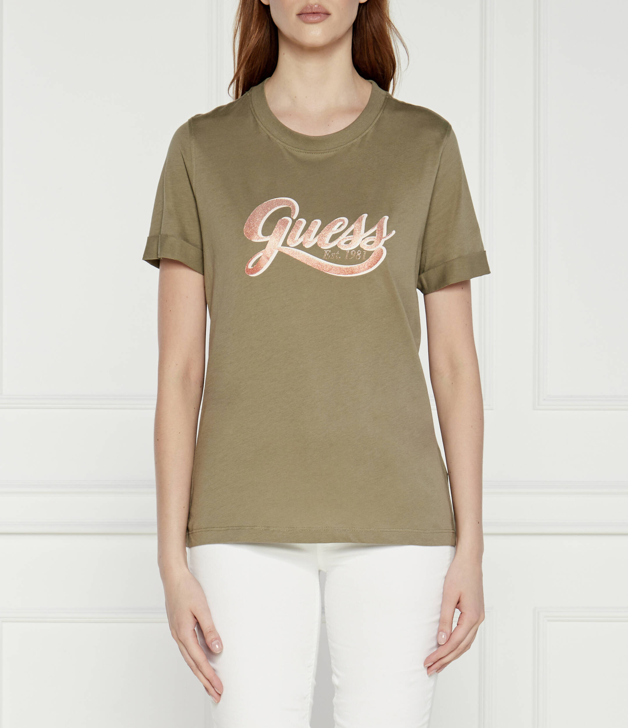 

Футболка GUESS Regular Fit, цвет cachi