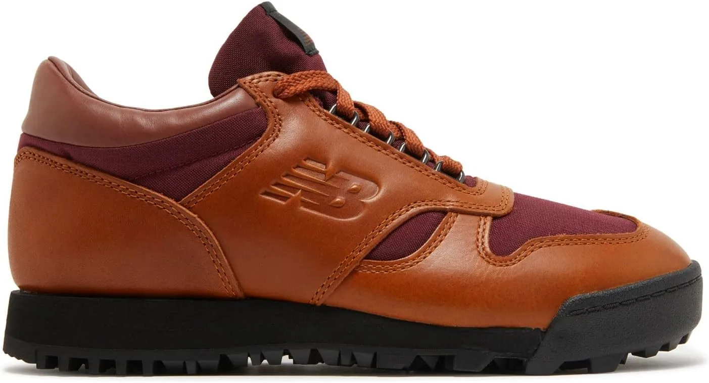 Мужские кроссовки New Balance Rainier Low, коричневый
