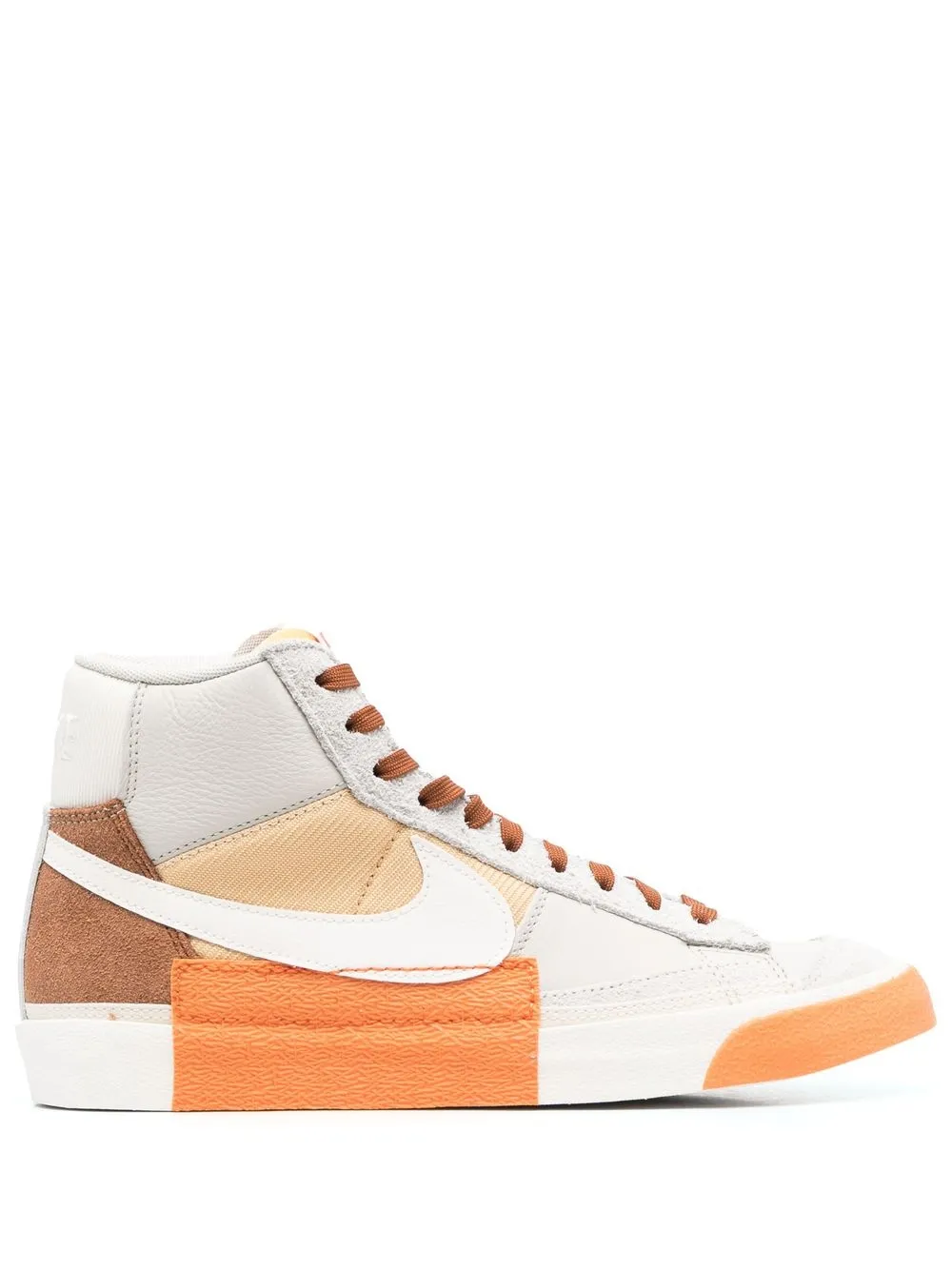 

Кеды Blazer 77 Remastered Nike, нейтральный