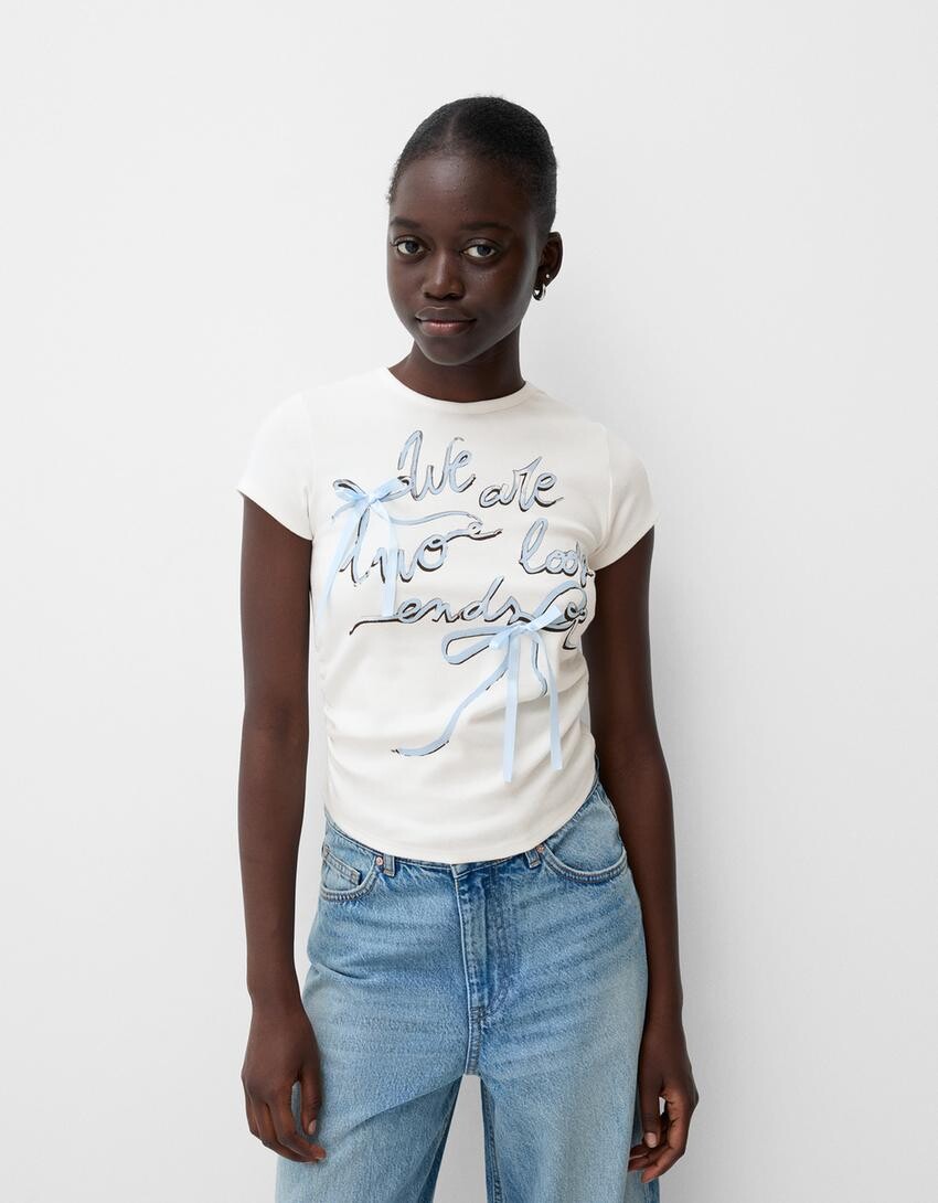 

Футболка с коротким рукавом и бантами Bershka, белый