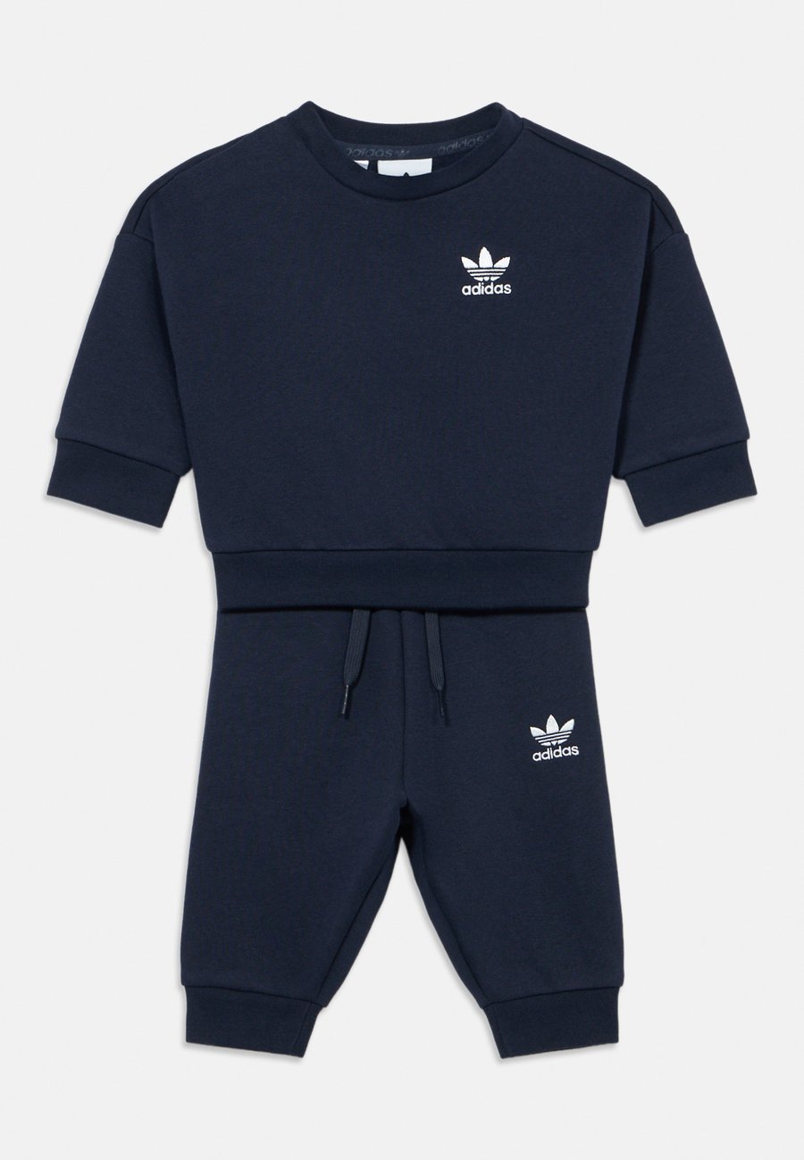 

Толстовка Adidas Originals LOOSE CREW JOGGER SET-INFANT, Dark Blue