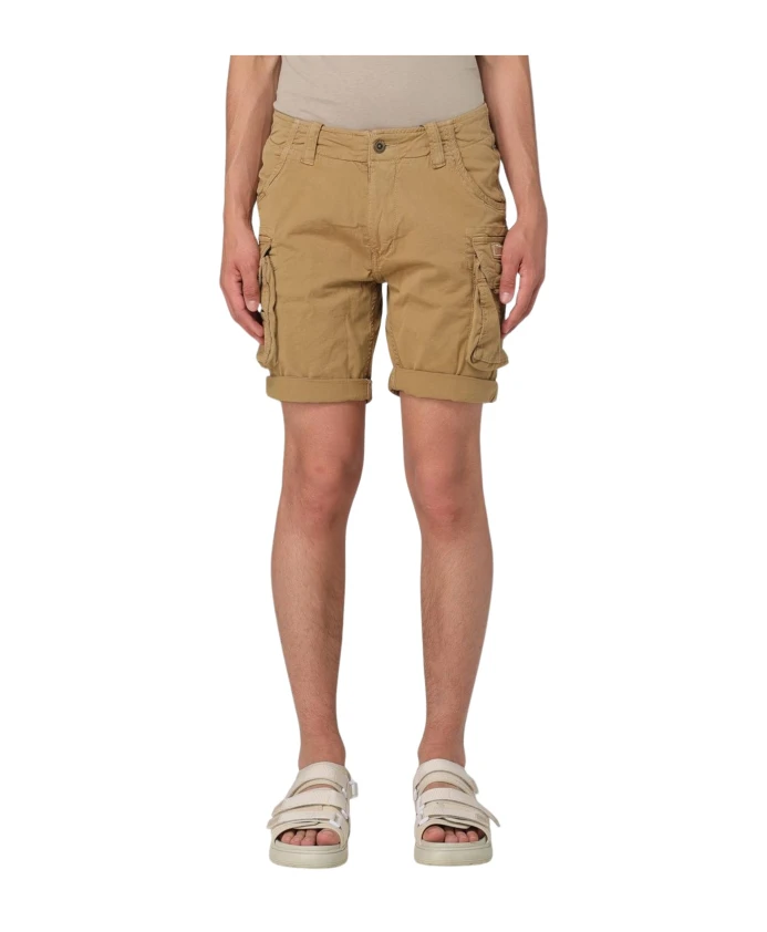 

Универсальные шорты-карго с множеством карманов. Alpha Industries, зеленый