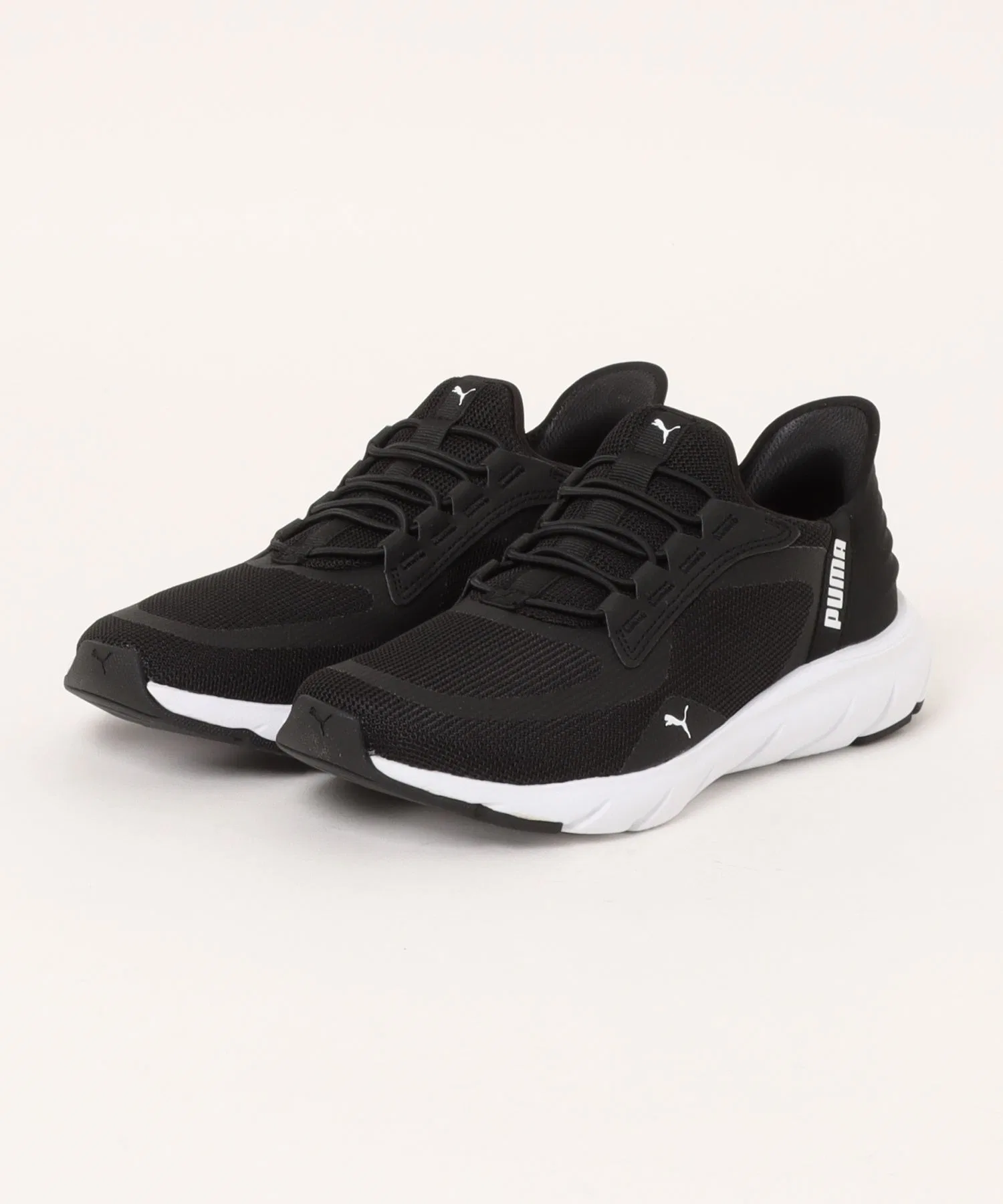 Унисекс слипоны PUMA SOFTRIDE Flex Race EASE IN чёрно-белые