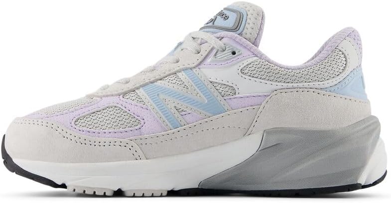 Детские кроссовки New Balance 990 V6 на шнуровке, серый/лавандовый — фото 2