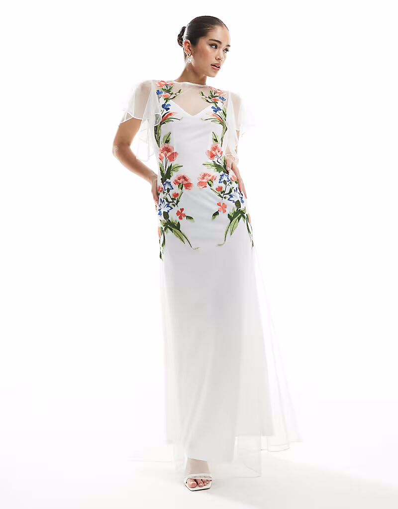 

Платье макси Hope & Ivy Bridal с открытой спиной, вышивкой и завязкой белого цвета