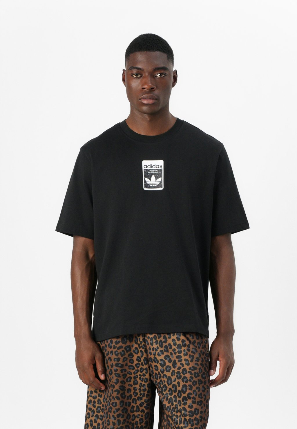 

Футболка с принтом GRAPHIC UNISEX Adidas Originals, черный