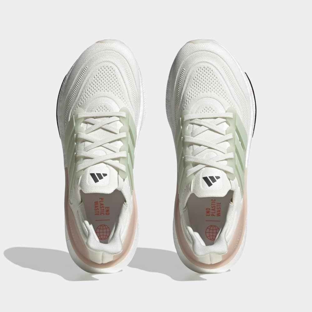 Мужские кроссовки для бега adidas Ultraboost Light, зеленый — фото 4