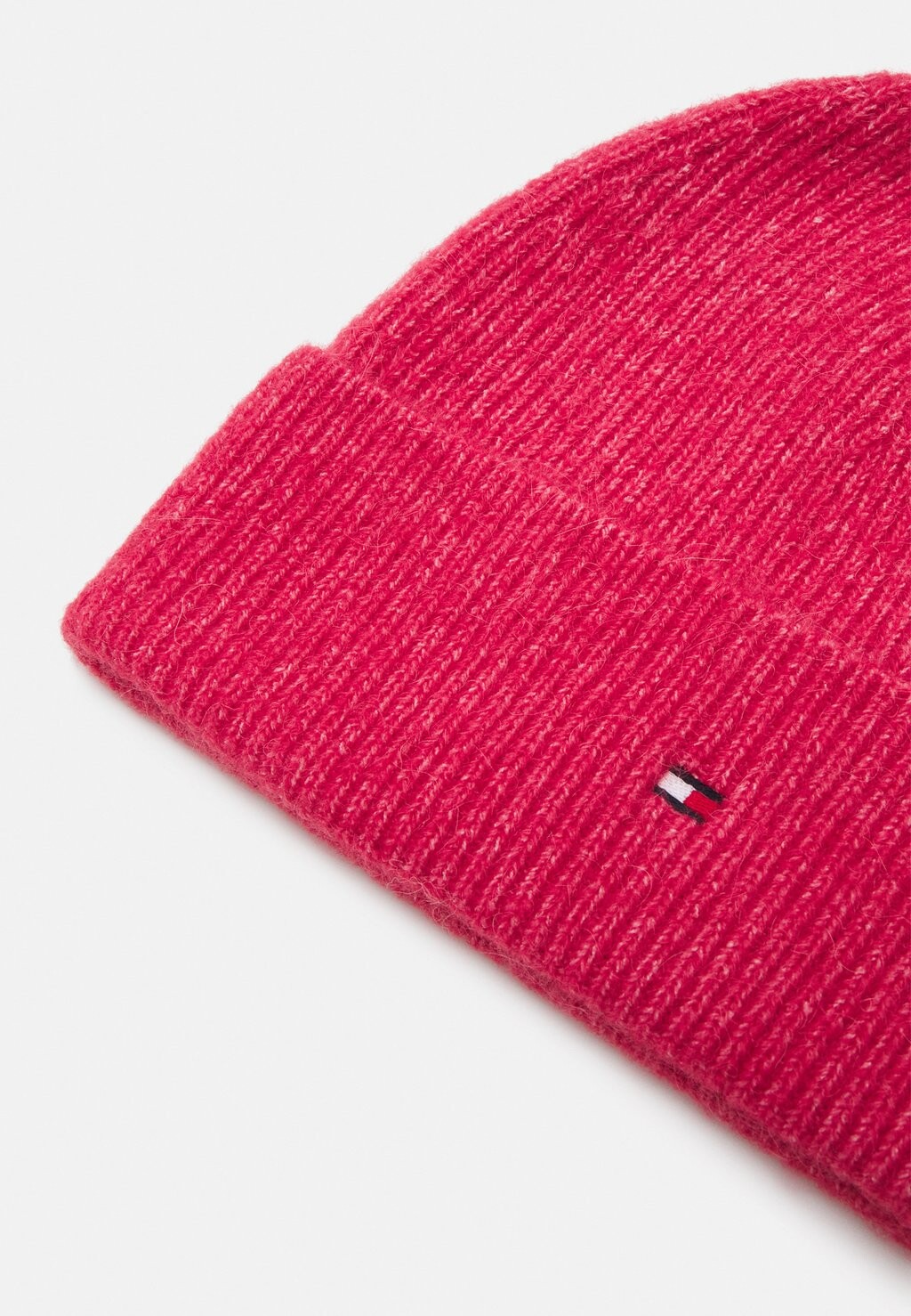 

Шапка ESSENTIAL FLAG FUZZY BEANIE Tommy Hilfiger, розовый