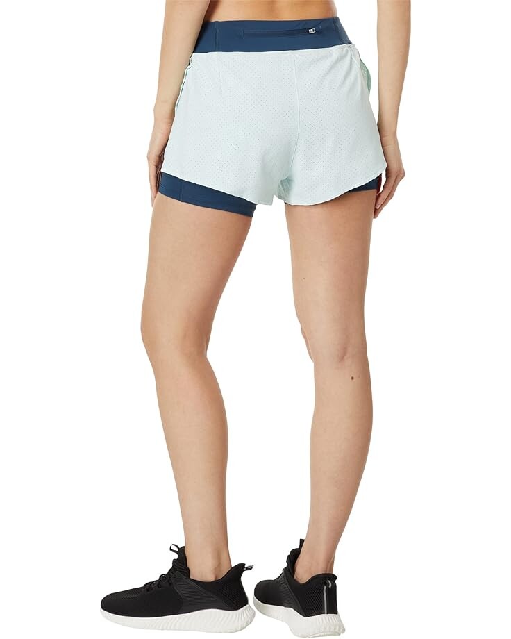 

Шорты 2XU Aero 2-in-1 4" Run Shorts, цвет Moonlight/Glacier