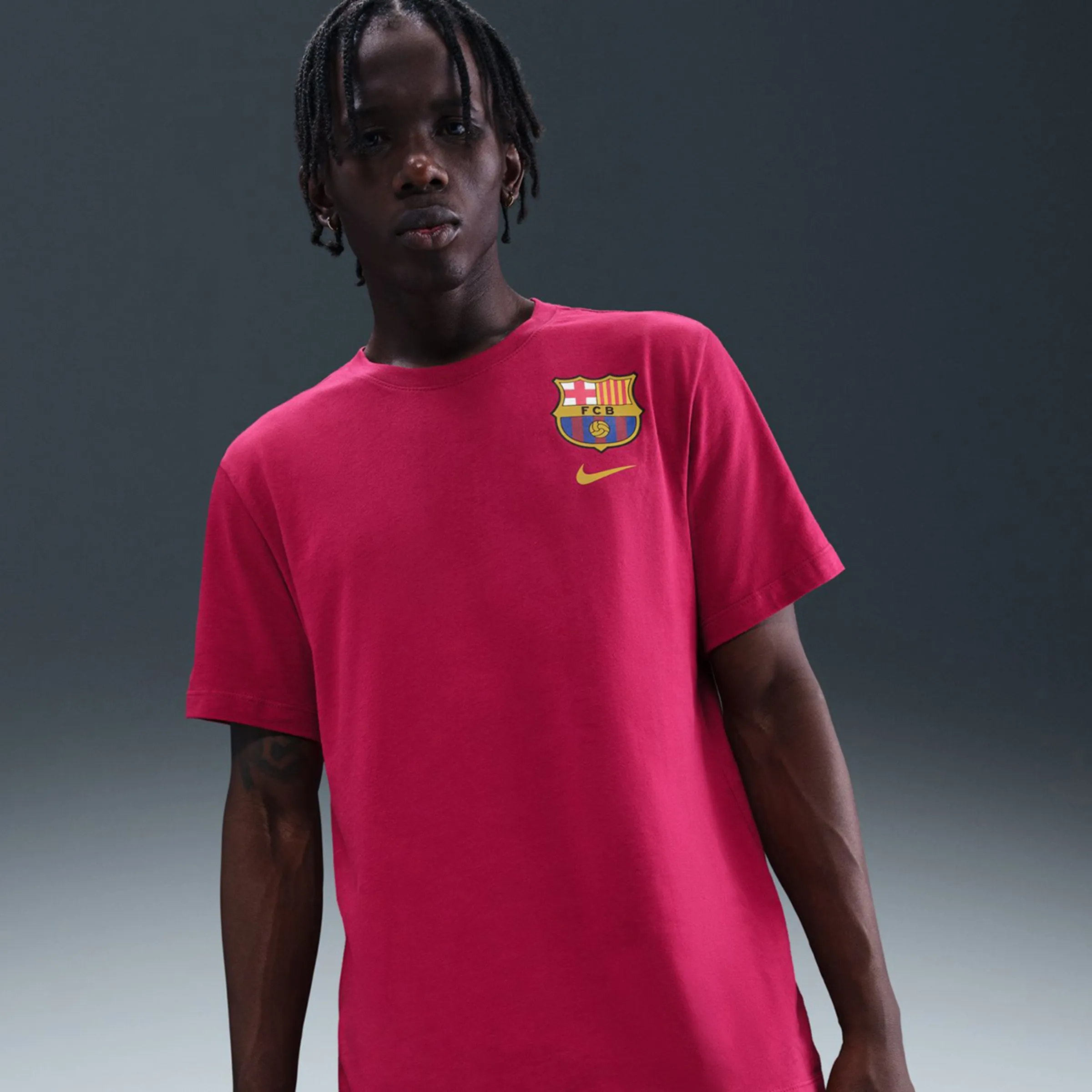 

Футболка мужская FC Barcelona 2025-2026 Crew Nike, красный